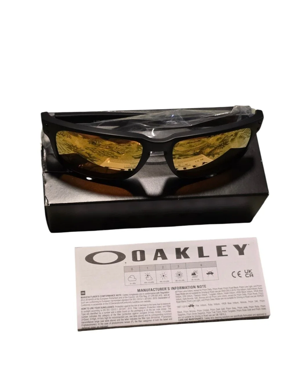 New Oakley Sunglasses Holbrook XL Unisex Retails $230